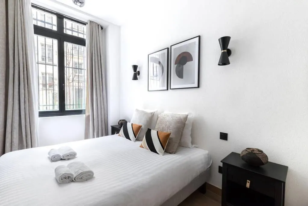 Hsh Amsterdam St-Lazare Luxury & Design Apartment 6P-2Br Paris 0*,  France